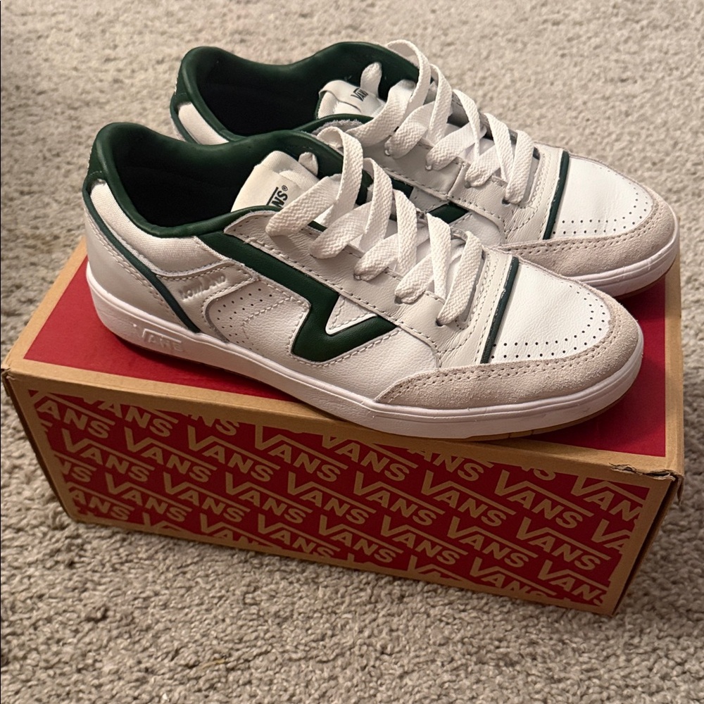Vans Lowland CC Sneakers - Court Green and White - Picture 2 of 6